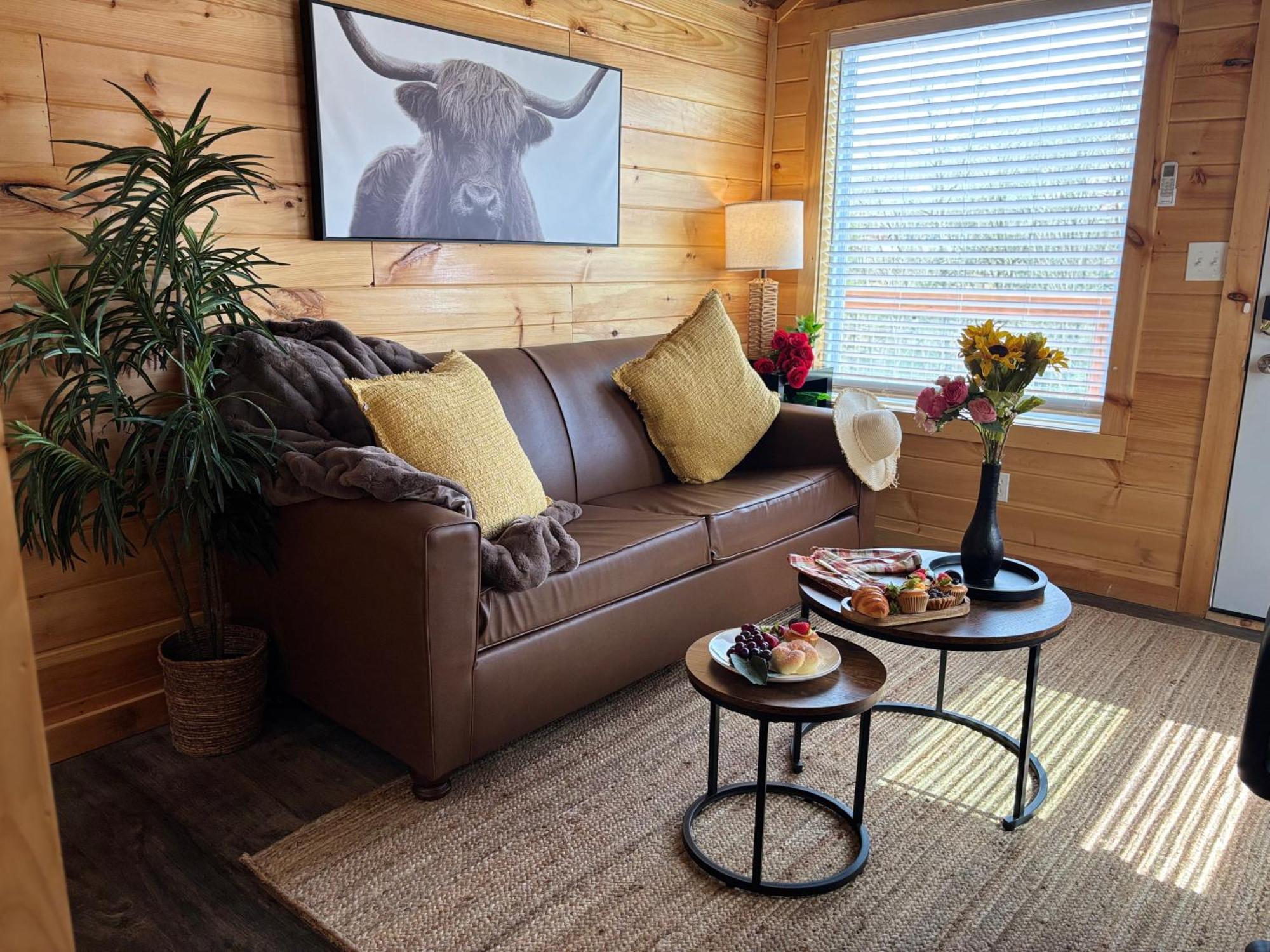 Sojourn Lodging Sevierville Esterno foto