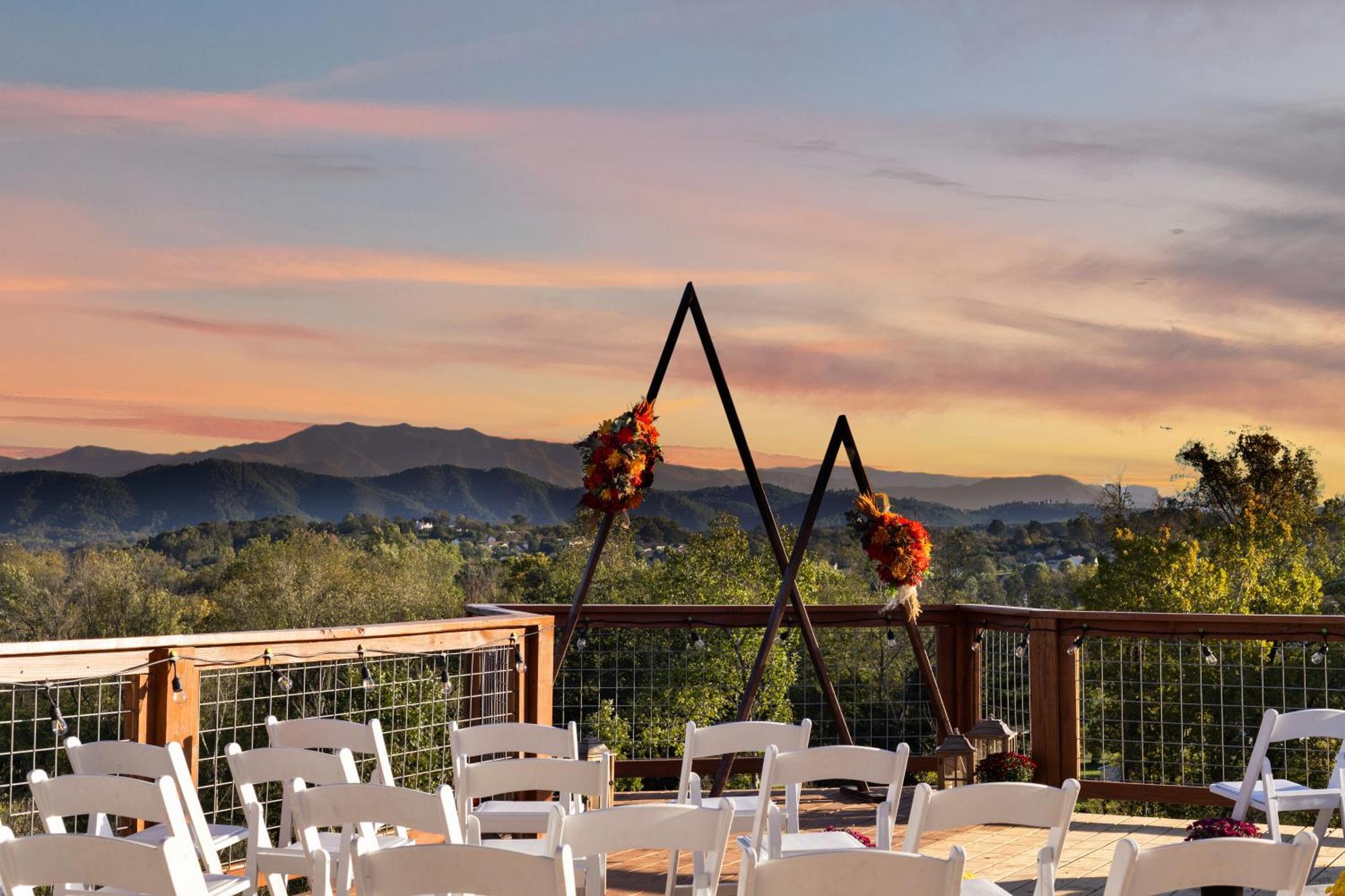 Sojourn Lodging Sevierville Esterno foto