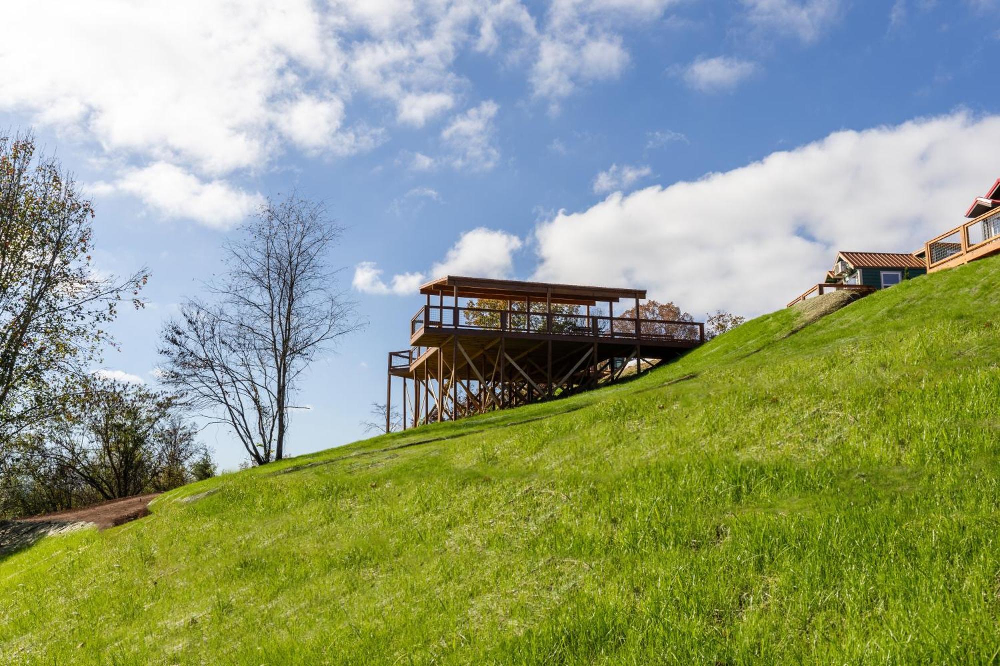 Sojourn Lodging Sevierville Esterno foto
