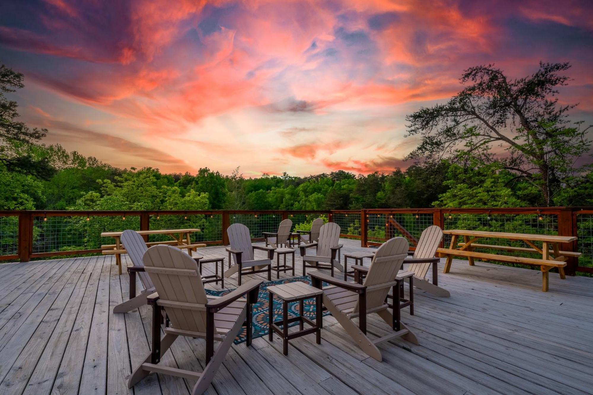 Sojourn Lodging Sevierville Esterno foto